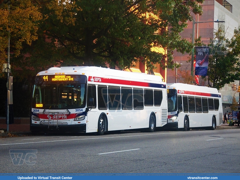 SEPTA 3054 on route 44
New Flyer Xcelsior "XDE40"
Photo taken at 5th and Market Streets
