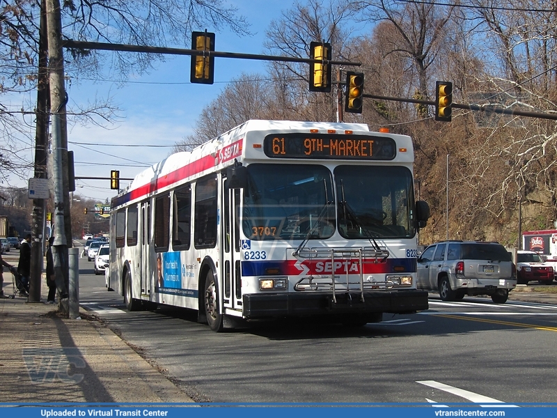 SEPTA 8233 on route 61
Route 61 to 9th-Walnut
New Flyer DE40LF
February 17th, 2018
