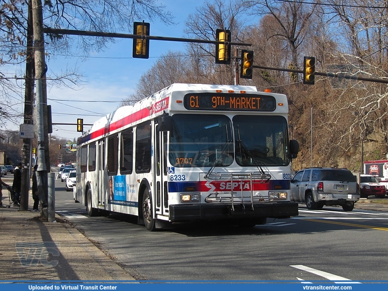 SEPTA 8233 on route 61
Route 61 to 9th-Walnut
New Flyer DE40LF
Wissahickon Transportation Center, Philadelphia, PA
February 17th, 2018
