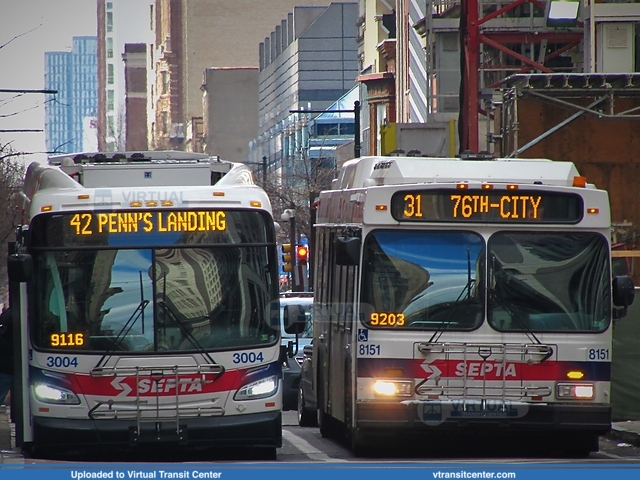 SEPTA Hybrids at Broad and Chestnut
Route 42 to Penn's Landing, Route 31 76th-City
New Flyer XDE40, New Flyer DE40LF
Broad and Chestnut Streets, Philadelphia, PA
Keywords: SEPTA;New Flyer DE40LF;New Flyer XDE40