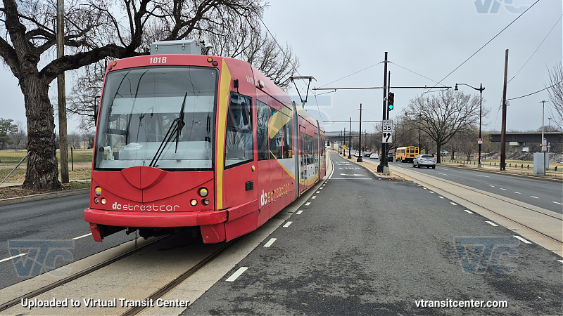 DC Streetcar 101 at Oklahoma/Benning
DC Streetcar
Inekon Trams LRV
