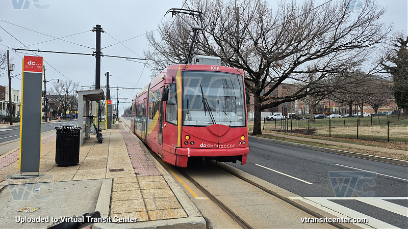 DC Streetcar 101 at Oklahoma/Benning
DC Streetcar
Inekon Trams LRV

