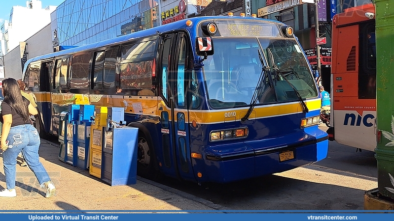 MTA New York City 0010 Metrocard bus
MetroCard Bus
GMC RTS
