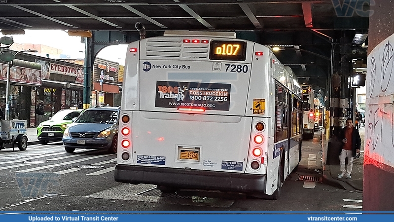 7 shuttle bus 
7 shuttle bus 
