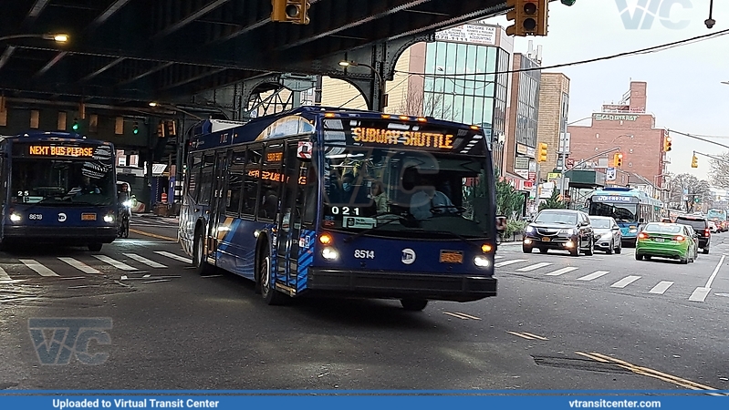 7 shuttle bus 
7 shuttle bus 
