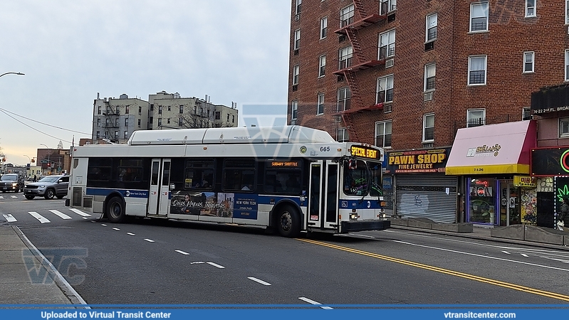 7 shuttle bus 
7 shuttle bus 
