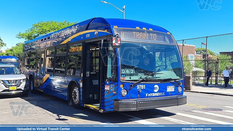 MTA New York City 9781 on an N train shuttle
2021 Nova LFS HEV #9781 N train shuttle at 59 St
