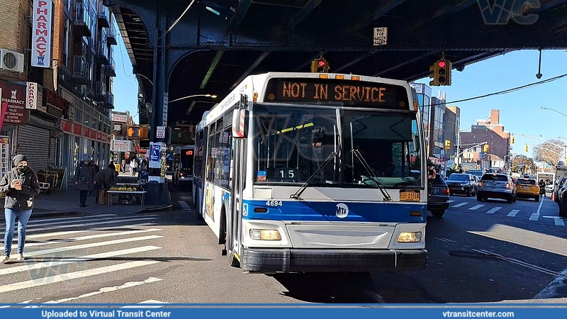 7 Shuttle Bus 
7 Shuttle Bus 
