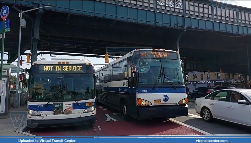 MTA New York City 7451 and 2235
BM3 + NIS
New Flyer XD40 and MCI D4500CT
Rockaway Boulevard Station, Queens, New York City, NY

