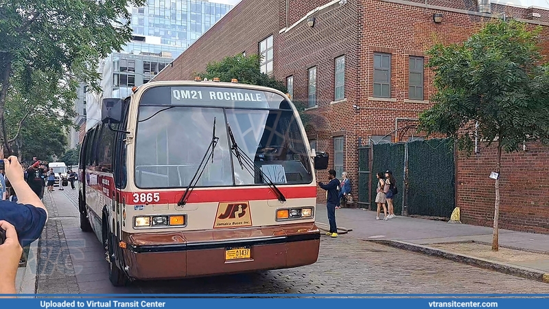 MTA New York City 3865
Jamaica Bus Signed up as "QM21 Rochelle"
TMC RTS
