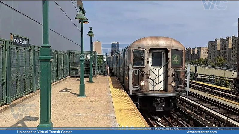 R62 4 train 
R62 4 train arrives into 161 St- Yankees Stadium 
