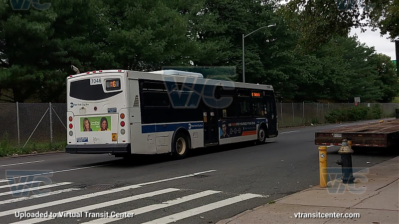 2011 Orion VII EPA10 #7046 on the 6 shuttle 
2011 Orion VII EPA10 #7046 on the 6 shuttle 
