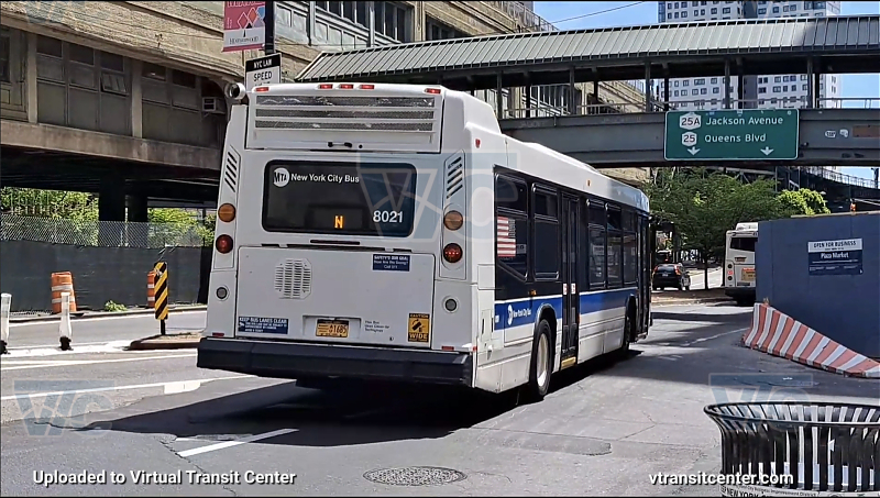 MTA New York City 8021 on the N shuttle
Rear view
