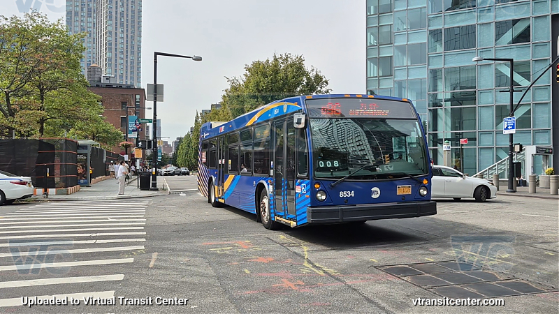 New York City Transit Bus #8534 on the Q96 E/F shuttle
New York City Transit Bus #8534 on the Q96 E/F shuttle
