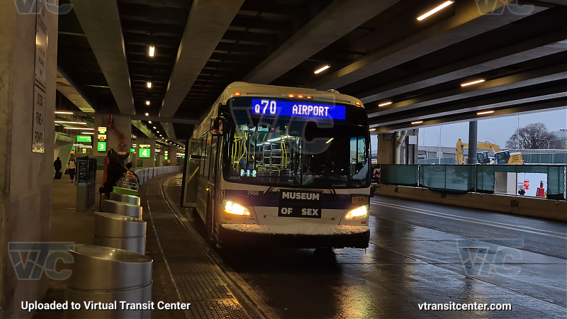 MTA Bus Company #7455 on the Q70-SBS
MTA Bus Company #7455 on the Q70-SBS
