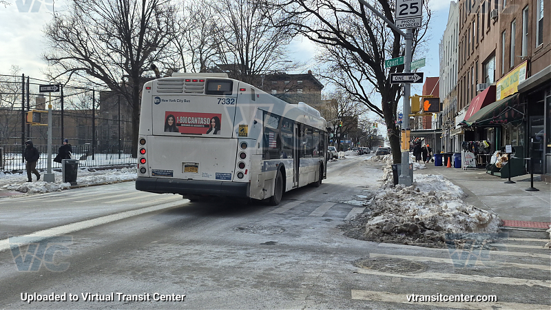 2015 NFI XD40 #7332 on the T475 F/G train shuttle
2015 NFI XD40 #7332 on the T475 F/G train shuttle
