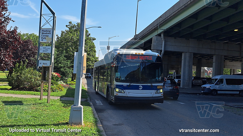 MTA New York City 7425 on the Q00 Dragon Boat Shuttle 
2015 NFI XD40 #7425 on the Q00 Dragon Boat Shuttle 
