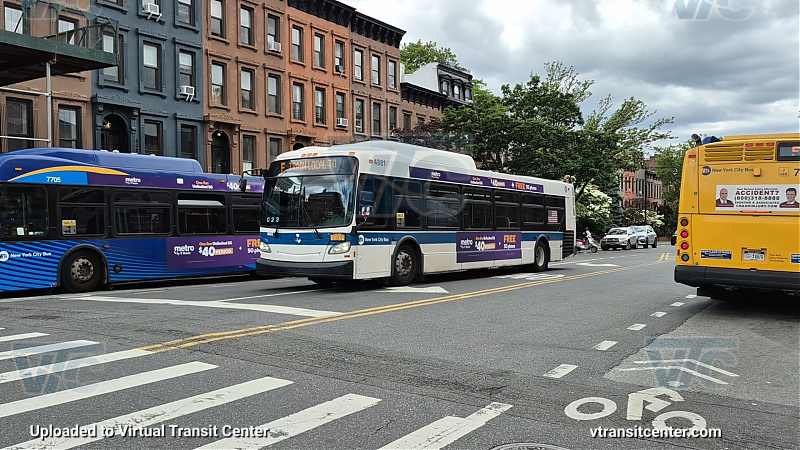 MTA New York City 4881 on the F shuttle 
2011 NFI XD40 #4881 on the F shuttle 
