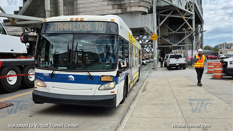 2015 NFI XD40 #7313 on the F shuttle 
2015 NFI XD40 #7313 on the F shuttle 
