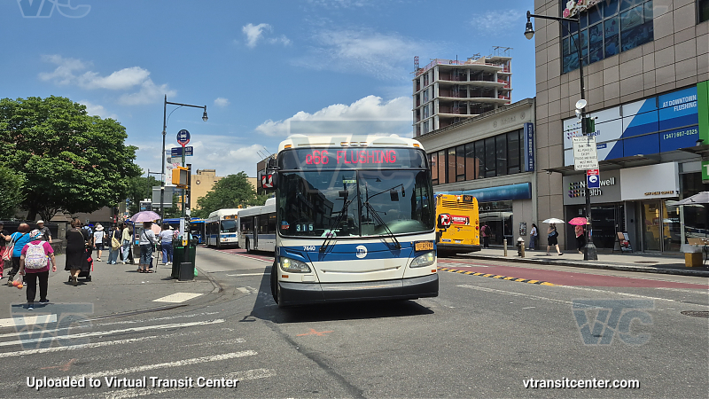 2015 NFI XD40 #7440 on the Q66
2015 NFI XD40 #7440 on the Q66
