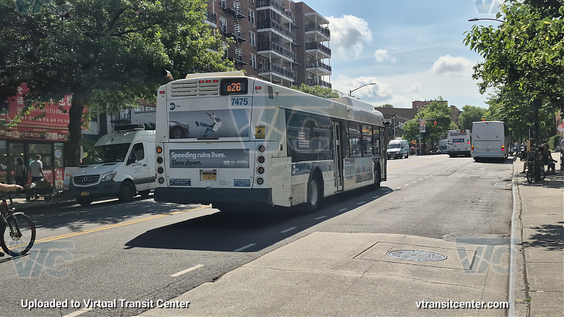 2015 NFI XD40 #7475 on the Q26
2015 NFI XD40 #7475 on the Q26

