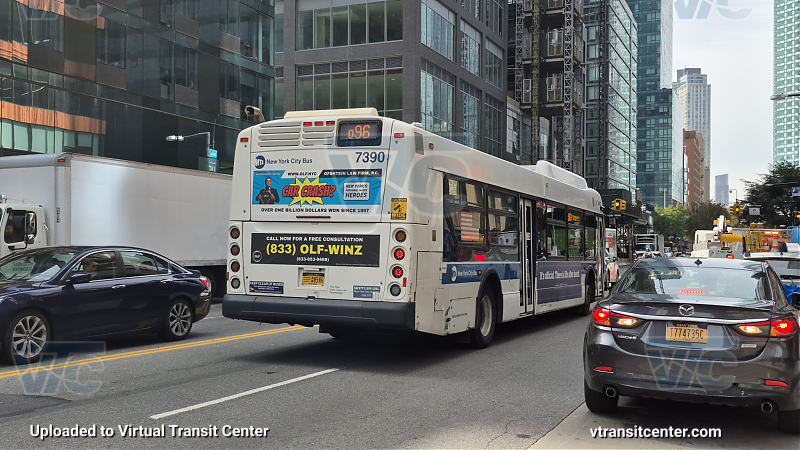 2015 NFI XD40 #7390 on the Q96 E/F shuttle 
2015 NFI XD40 #7390 on the Q96 E/F shuttle 

