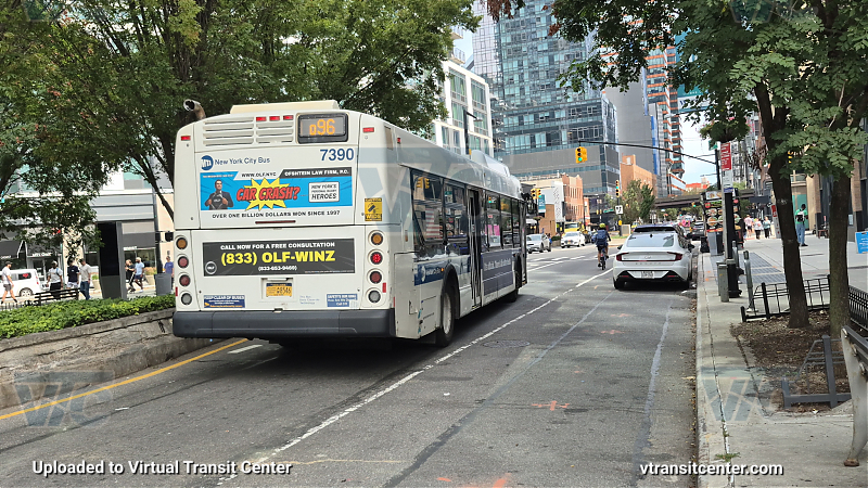 2015 NFI XD40 #7390 on the Q96 E/F shuttle 
2015 NFI XD40 #7390 on the Q96 E/F shuttle 
