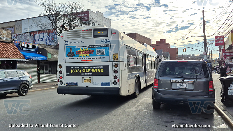 MTA New York City 7434 on the T324 7 shuttle
2015 NFI XD40 #7434 on the T324 7 shuttle
