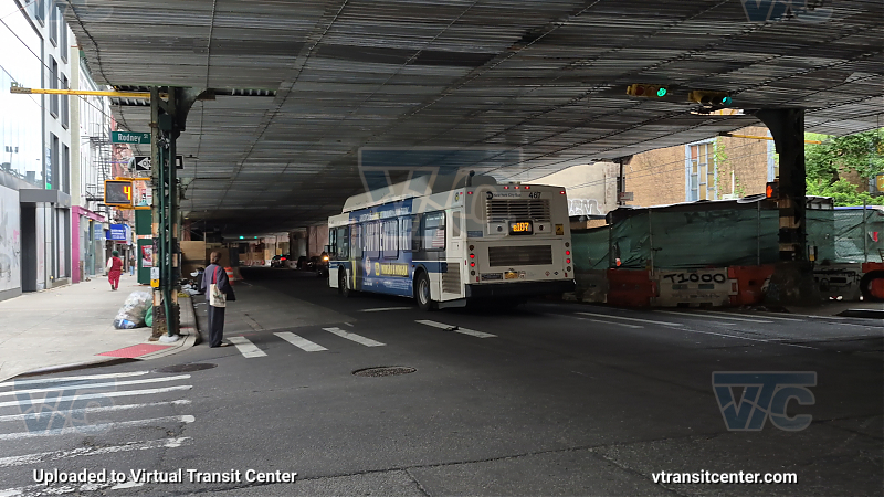 MTA New York City 467 on the B107 M shuttle 
2012 NFI C40LF #467 on the B107 M shuttle 
