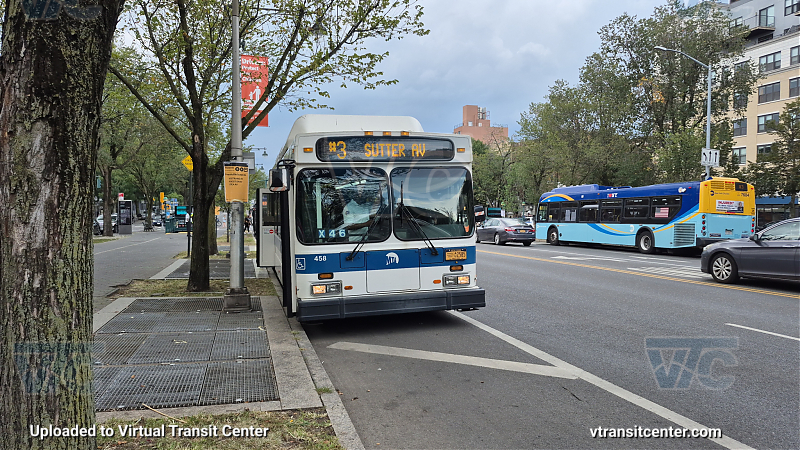 2012 NFI C40LF #458 on the 3/4 shuttle
2012 NFI C40LF #458 on the 3/4 shuttle
