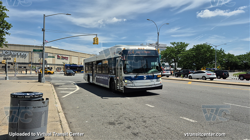 2015 NFI #7259 on the Q14
2015 NFI #7259 on the Q14
