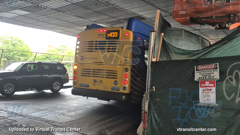 New York City Transit Bus #771 on the T433 J shuttle
New York City Transit Bus #771 on the T433 J shuttle
