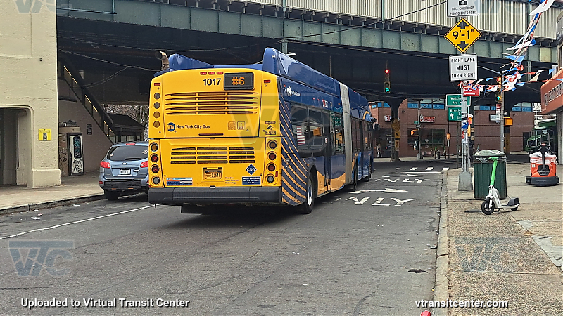 2018 NFI XN60 #1017 on the 6 shuttle
2018 NFI XN60 #1017 on the 6 shuttle
