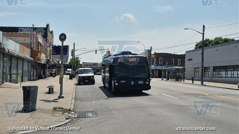 MTA Bus Company #8989 on the Q51
MTA Bus Company #8989 on the Q51
