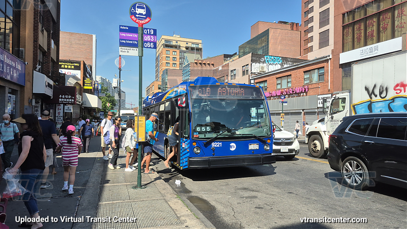 MTA Bus Company #9221 on the Q19
MTA Bus Company #9221 on the Q19

