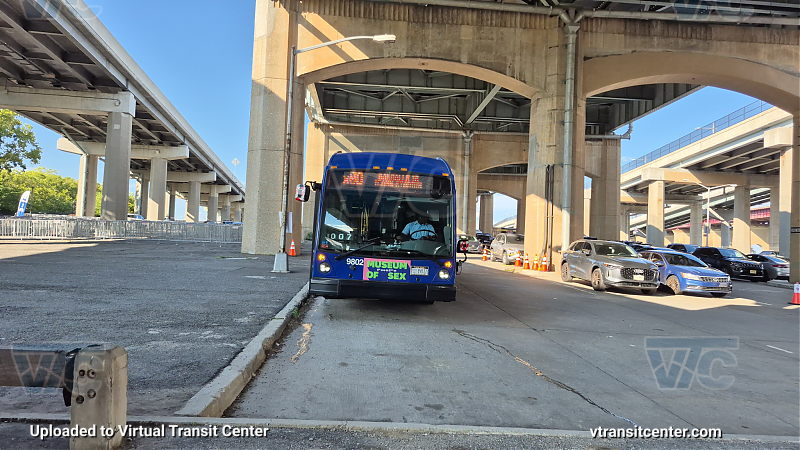 New York City Transit Bus #9802 on the X80
With Let's Go Knicks P/R code
