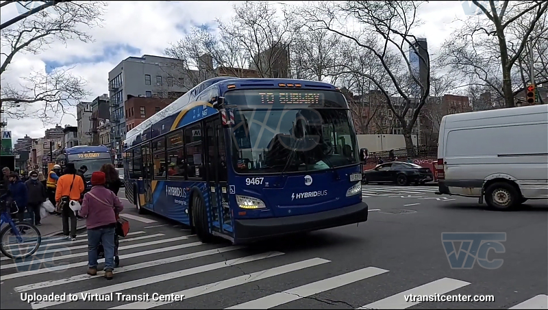 2021 NFI XDE40 #9467 on the D shuttle
2021 NFI XDE40 #9467 on the D shuttle
