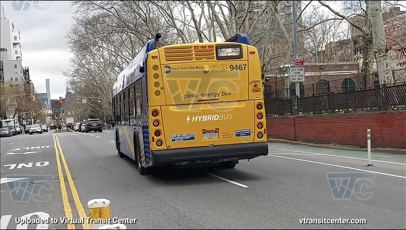 2021 NFI XDE40 #9467 on the D shuttle
2021 NFI XDE40 #9467 on the D shuttle
