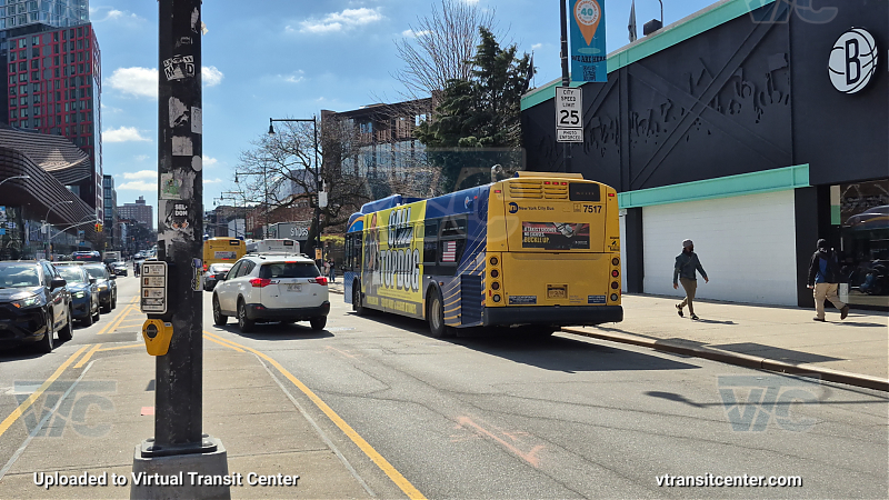 MTA New York City 7517 on the B116 Q shuttle 
2018 NFI XD40 #7517 on the B116 Q shuttle 
