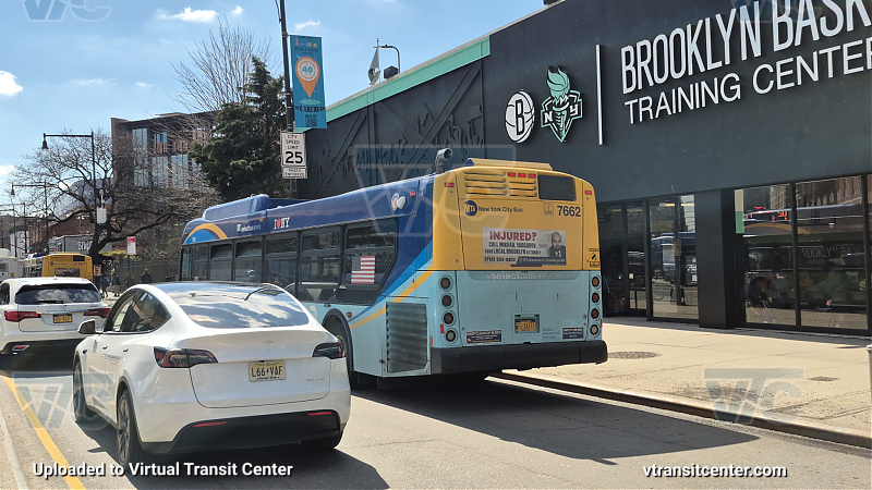 MTA New York City 7662 on the B116 Q shuttle 
2018 NFI XD40 #7662 on the B116 Q shuttle 
