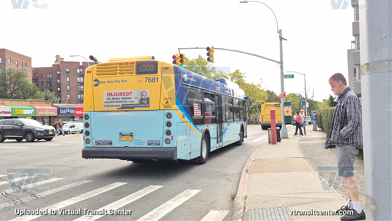 New York City Transit Bus #7681 on the T300 E shuttle 
New York City Transit Bus #7681 on the T300 E shuttle 
