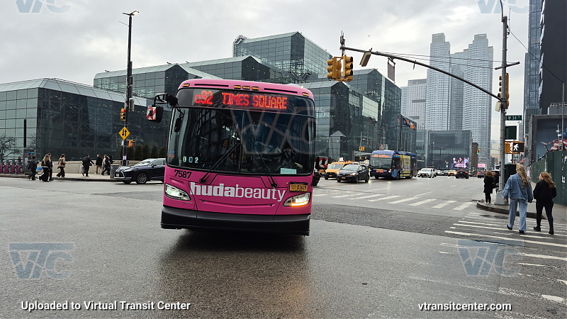 2018 NFI XD40 #7587 on the Q92 7 shuttle 
2018 NFI XD40 #7587 on the Q92 7 shuttle 
