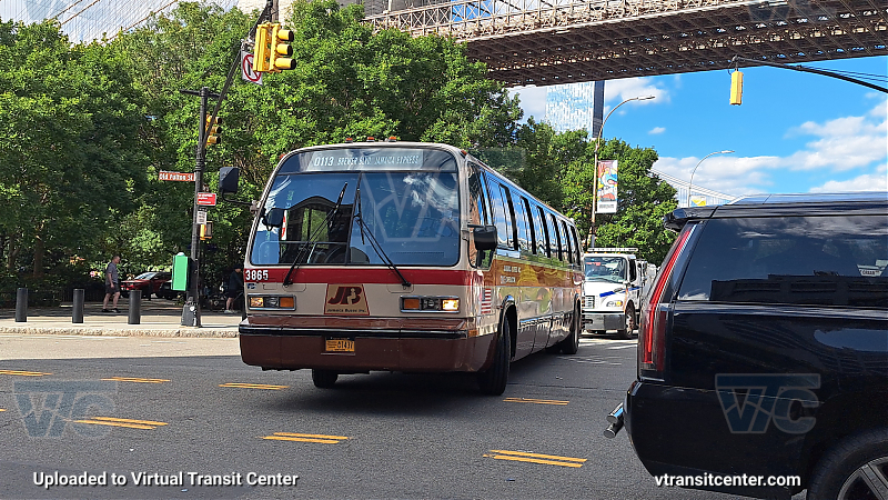 3865 at New York Transit Museum's Bus Festival
3865 at New York Transit Museum's Bus Festival
