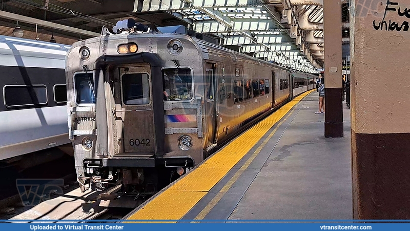NJ Transit Comet V 6042
Northeast Corridor Line to Trenton
Alstom Comet V
Newark Penn Station, Newark, NJ
Keywords: NJTRail;Alstom