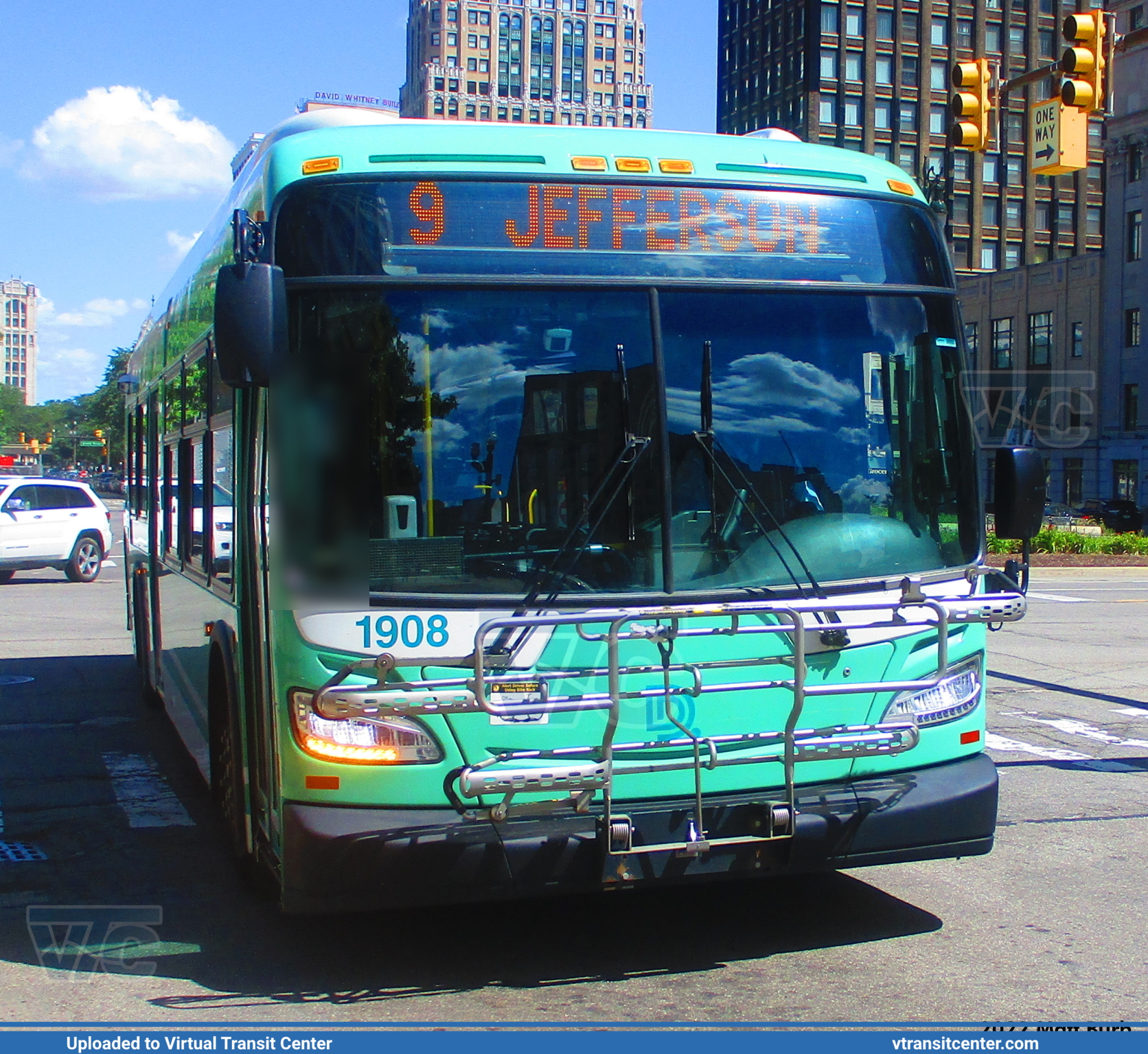 Detroit DDOT Service - DDOT 1908 on route 9 - VTC Multimedia