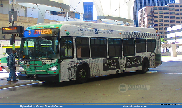 DDOT 2000 on route 9
2020 DDOT New Flyer XD40 on route 9 at the Rosa Parks Transit Center
Keywords: DDOT