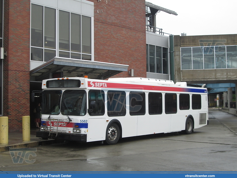 SEPTA 5562 on Route 58
On layover at Frankford TC 5/19/18
