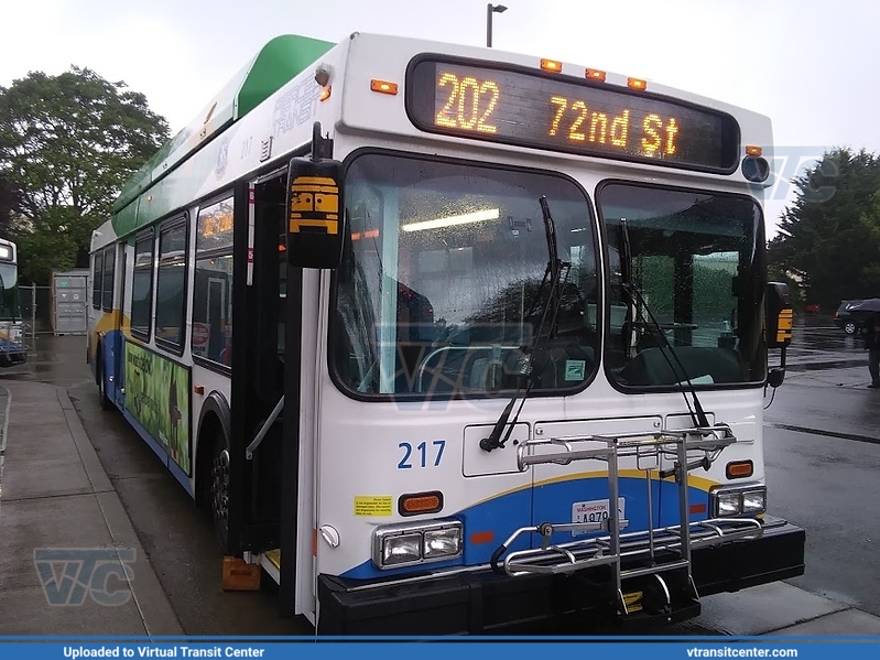 Pierce Transit 2006 C40LF 217 on Rt 202
Keywords: Pierce Transit;New Flyer C40LF