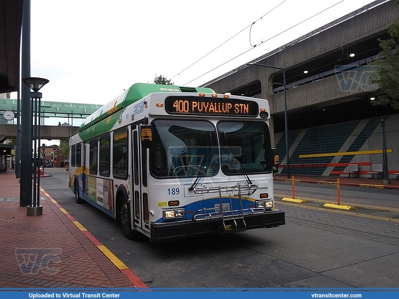 Pierce Transit 2004 C40LF 189 on Rt 400
Keywords: Pierce Transit;New Flyer C40LF