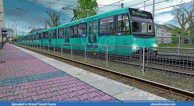 U4 wagen ready to head to Nieder-Eschbach via Ginnheim
